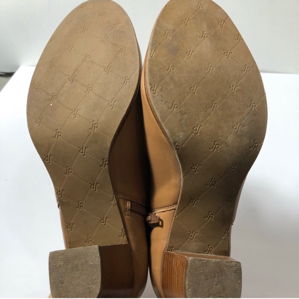 Jack Rogers leather tan booties. Size 8. In good condition. - Picture 9 of 9